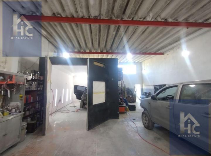 Local comercial · 221m²