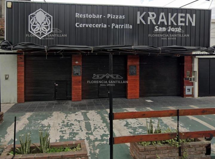 Local comercial · 317m²