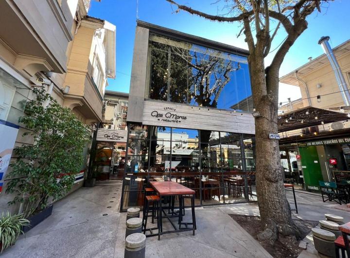 Local comercial · 273m²