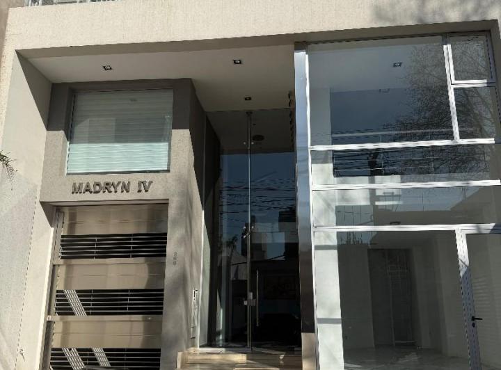 Local comercial · 30m² · 2 Ambientes