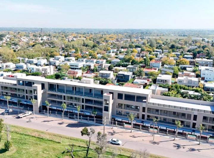 Local comercial · 78m² · 1 Ambiente · 2 Cocheras