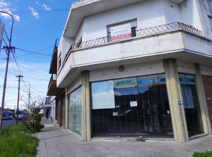 Local comercial · 198m²