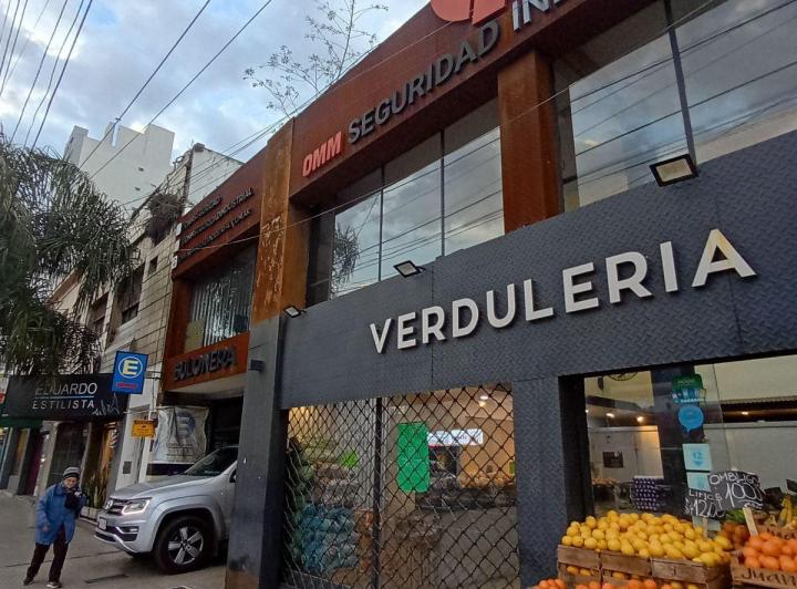 Local comercial · 779m² · 1 Ambiente