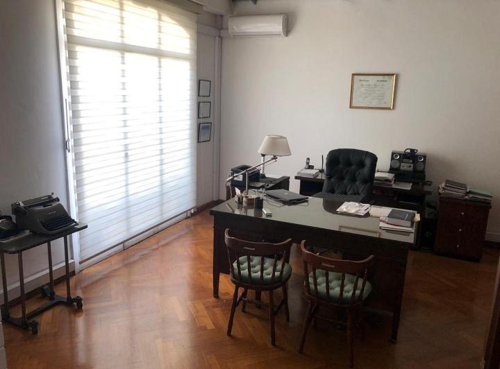 Local comercial · 670m² · 1 Ambiente