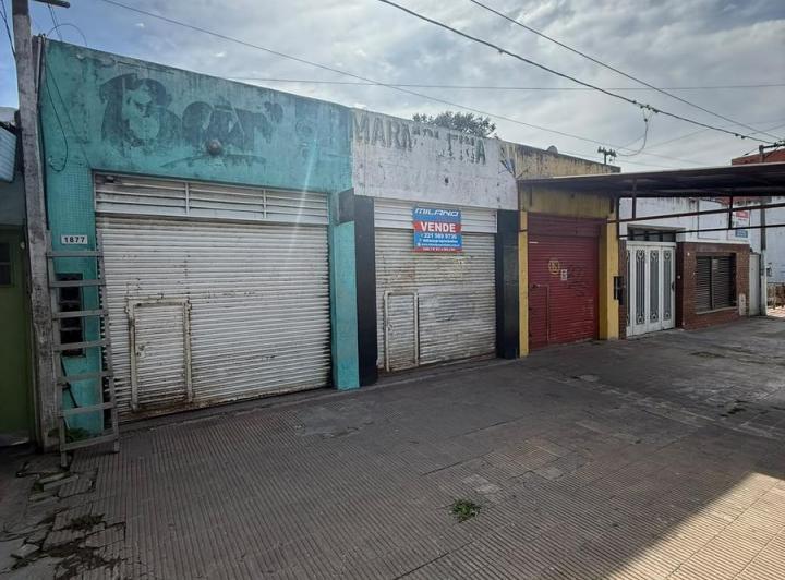 Local comercial · 130m²