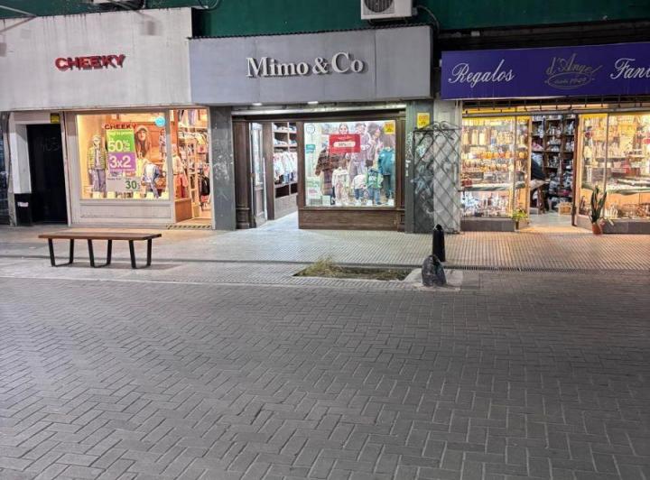 Local comercial · 74m²