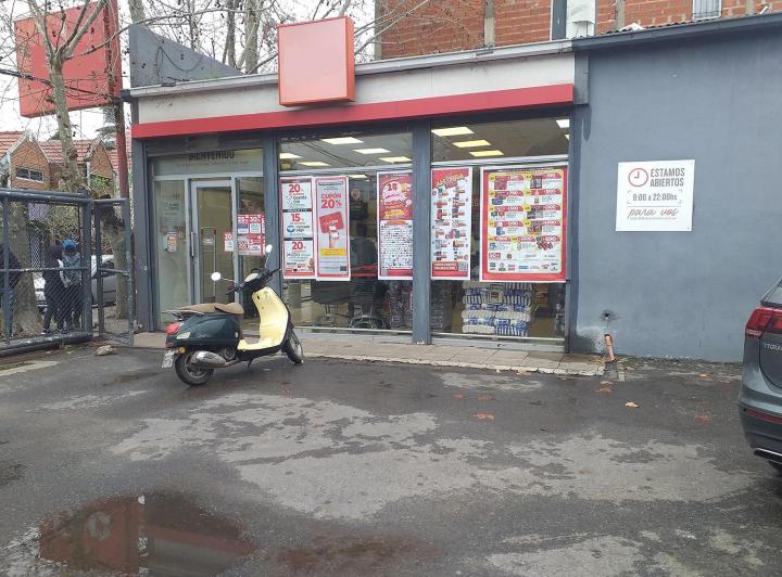 Local comercial · 346m²
