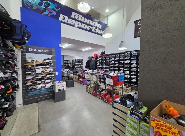 Local comercial · 127m²