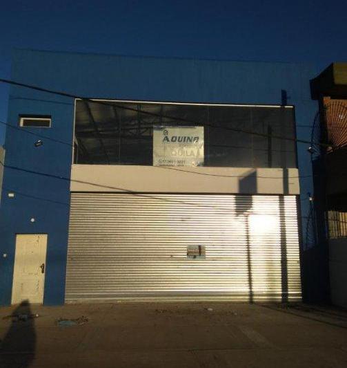 Local comercial · 320m²