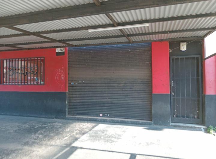 Local comercial · 260m²