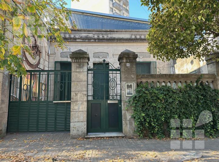 Local comercial · 250m²