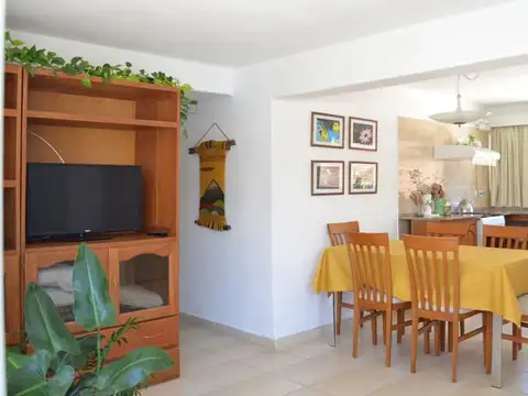 Venta de local y 4 departamentos villa carlos paz