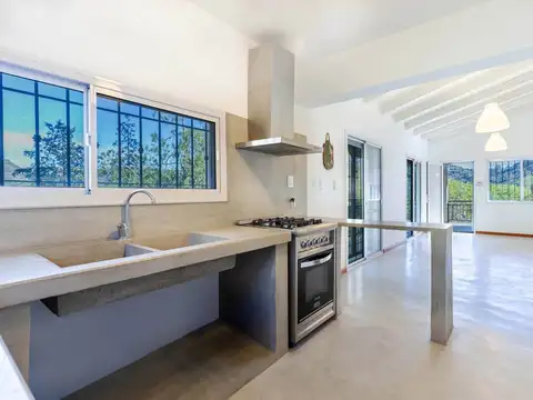 Casa en venta 3 dormitorios  en cuesta blanca