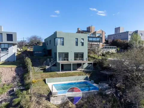 Venta casa cinco lomas 4 dorm