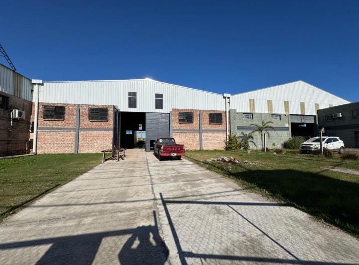 Bodega-Galpón · 670m²