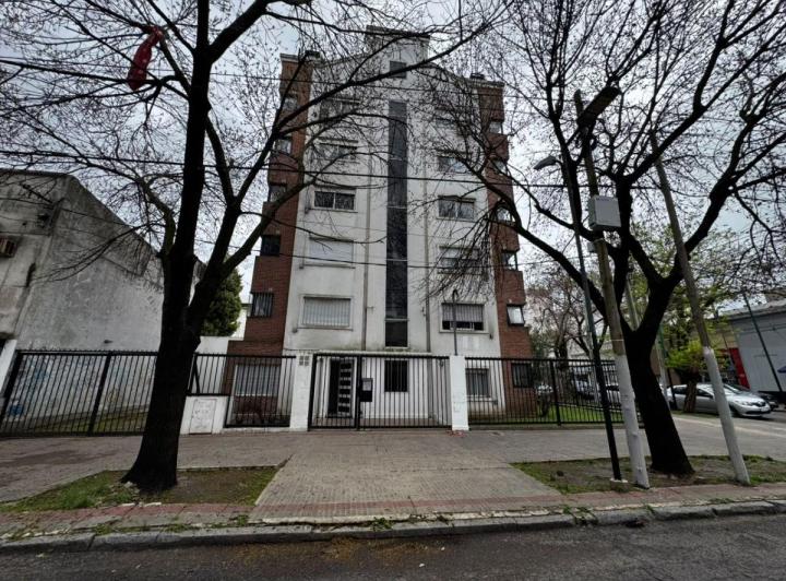 Departamento · 35m² · 2 Ambientes · 1 Cochera