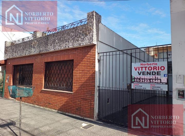 Casa · 110m² · 4 Ambientes · 1 Cochera