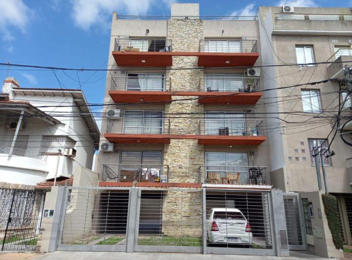 Casa · 39m² · 2 Ambientes · 1 Cochera