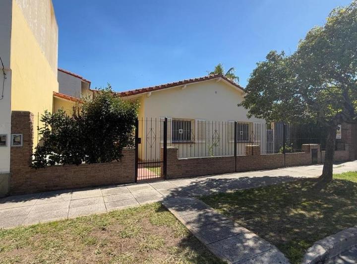 Casa · 90m² · 2 Ambientes
