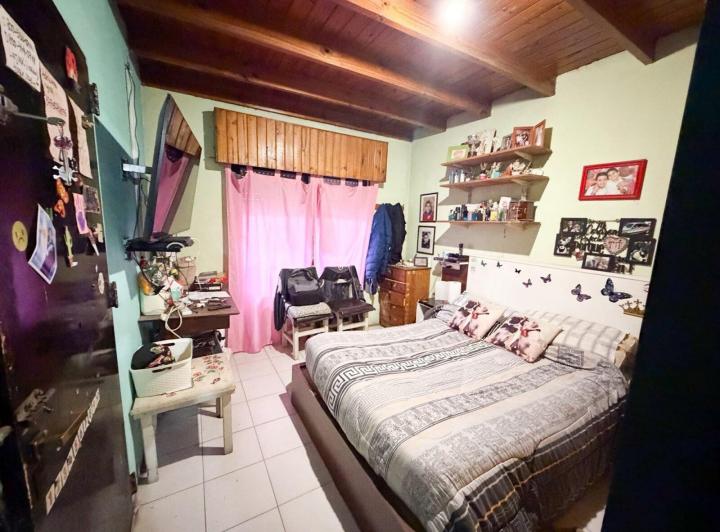Casa · 81m² · 4 Ambientes · 2 Cocheras