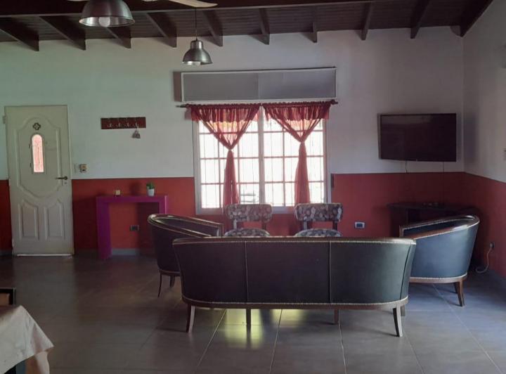 Casa · 130m² · 4 Ambientes · 1 Cochera