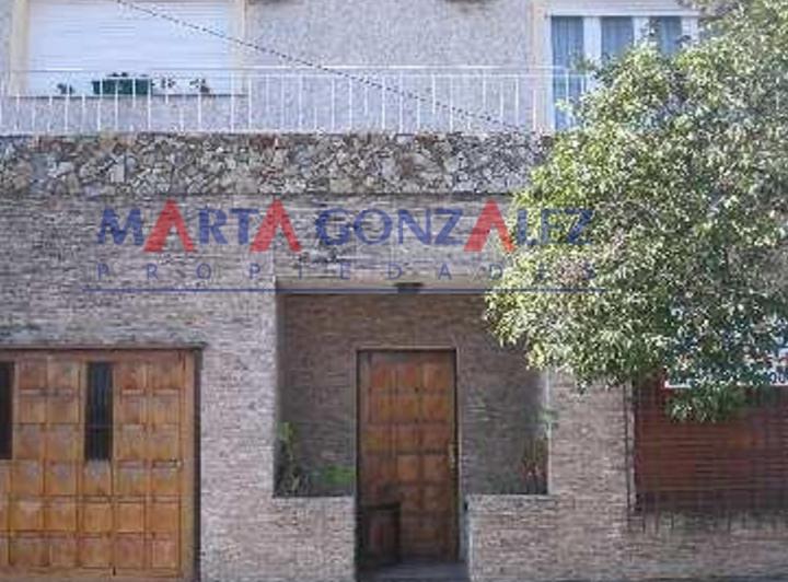 Casa · 73m² · 2 Ambientes · 1 Cochera
