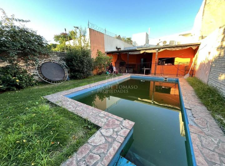 Casa · 190m² · 4 Ambientes