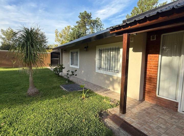 Casa · 148m² · 4 Ambientes · 3 Cocheras