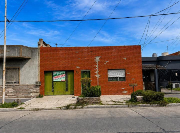 Casa · 150m² · 5 Ambientes · 1 Cochera