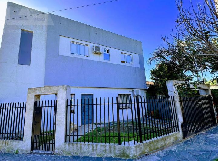 Casa · 165m² · 4 Ambientes · 1 Cochera