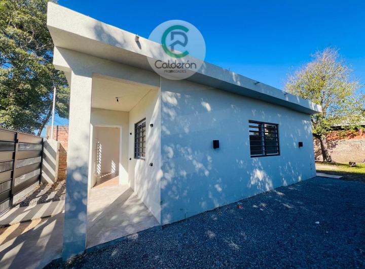 Casa · 55m² · 3 Ambientes · 3 Cocheras