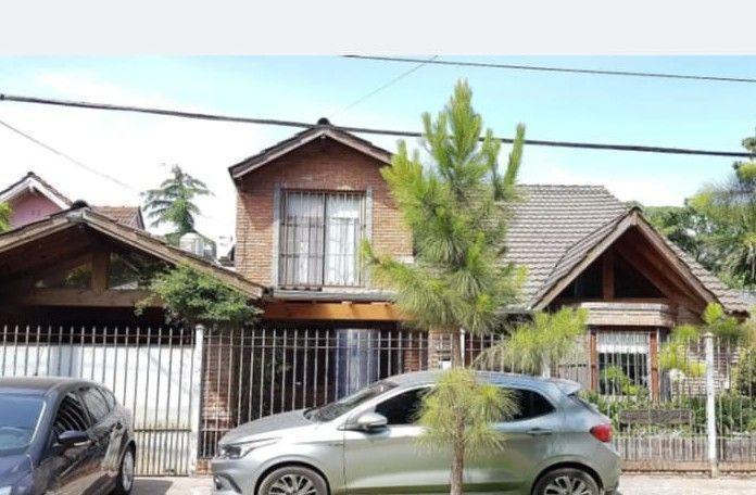 Casa · 198m² · 5 Ambientes