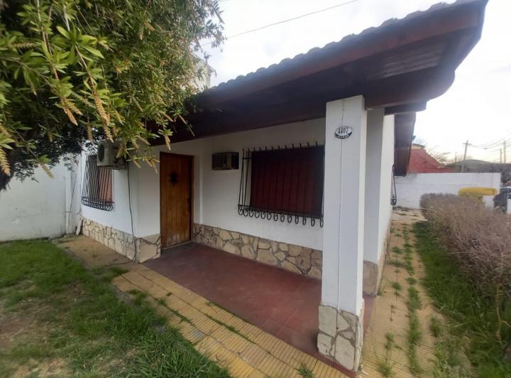 Casa · 90m² · 3 Ambientes · 1 Cochera