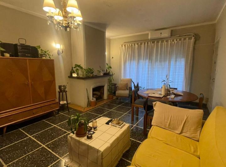 Casa · 105m² · 4 Ambientes · 1 Cochera