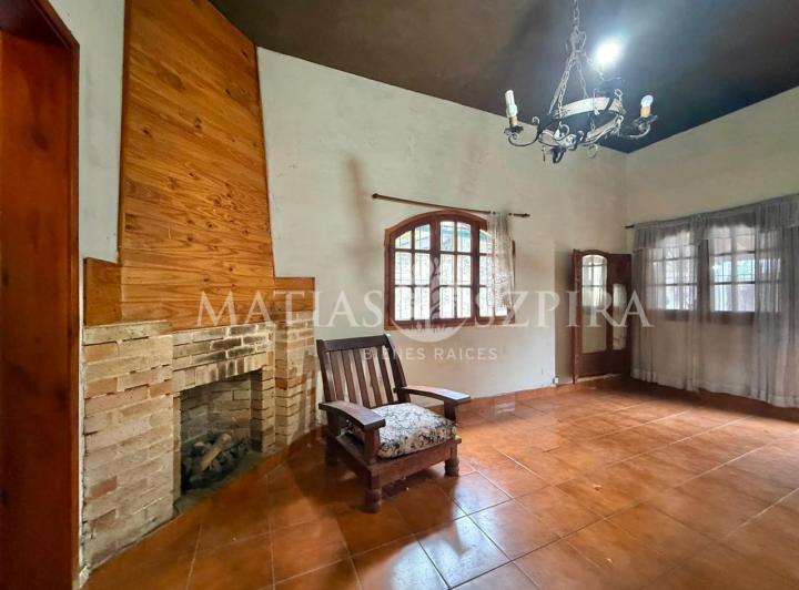 Casa · 110m² · 4 Ambientes · 1 Cochera