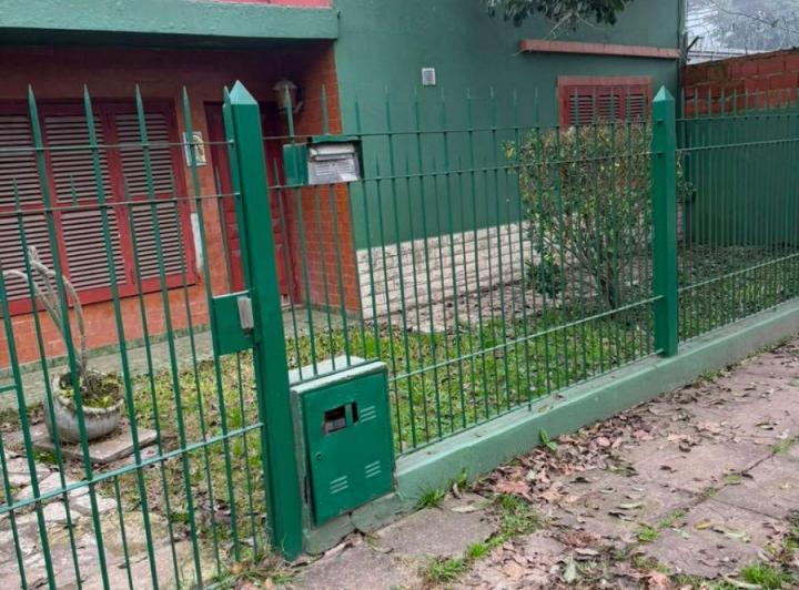 Casa · 100m² · 4 Ambientes · 1 Cochera