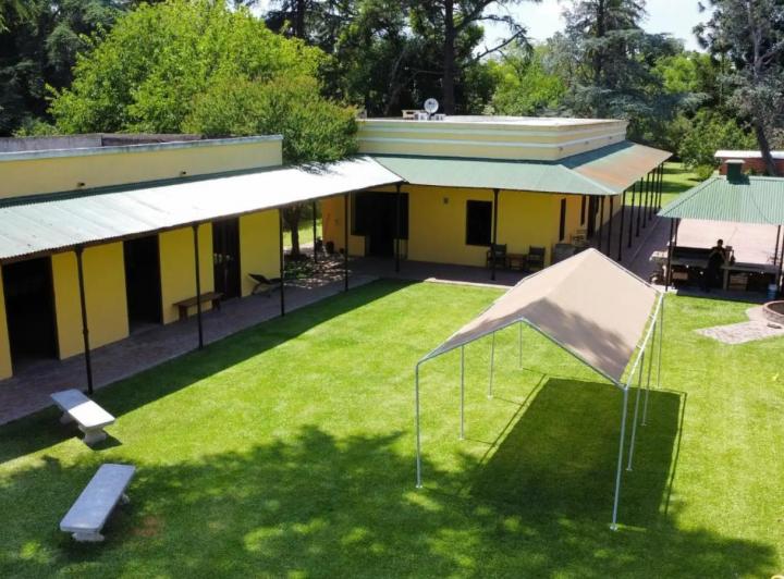 Casa · 320m² · 4 Ambientes
