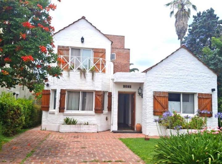 Casa · 120m² · 5 Ambientes