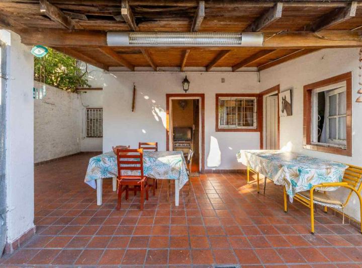 Casa · 125m² · 4 Ambientes · 1 Cochera
