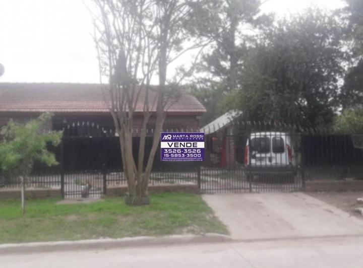 Casa · 150m² · 4 Ambientes · 2 Cocheras