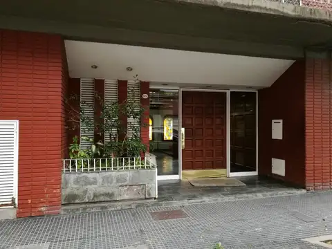 2 ambientes  en alquiler super luminosoboca subte b vista parque centenario