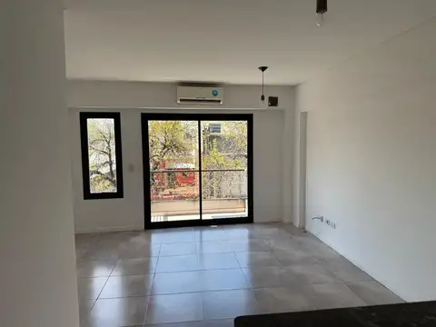 Excelente departamento 2 ambientes - muy luminoso  - barrio de boedo