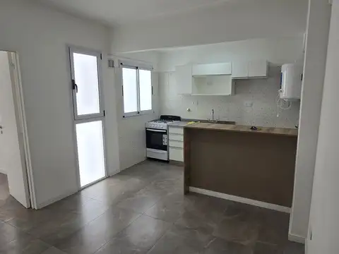 Departamento en alquiler en flores 2 amb