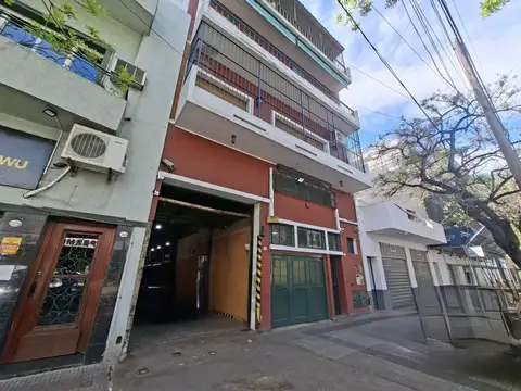 Galpón/depósito en venta con renta