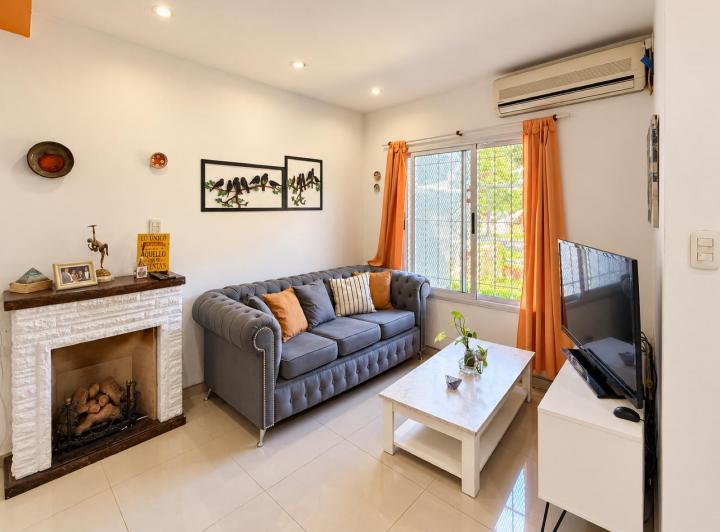 Casa · 110m² · 4 Ambientes · 2 Cocheras
