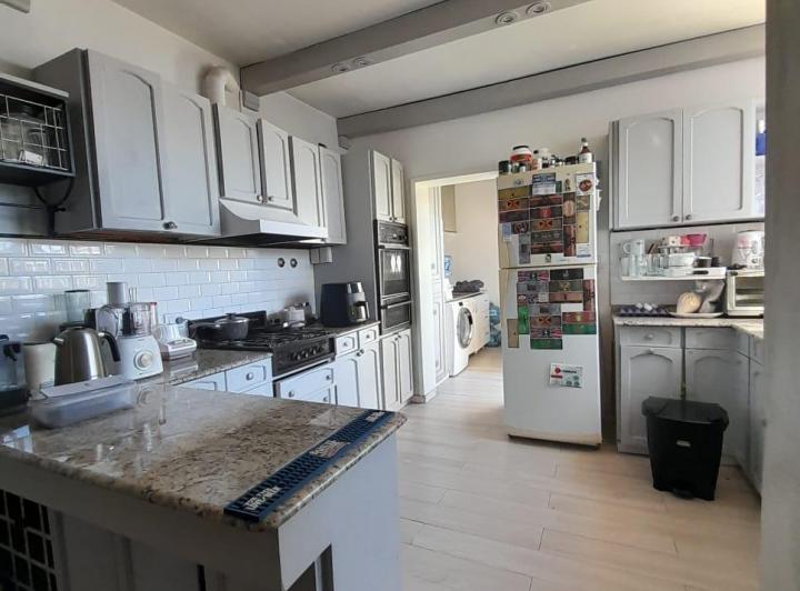 Casa · 125m² · 4 Ambientes · 1 Cochera