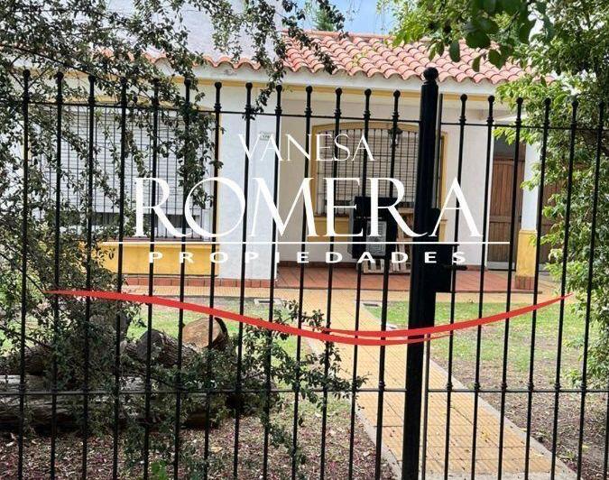 Casa · 130m² · 5 Ambientes · 2 Cocheras