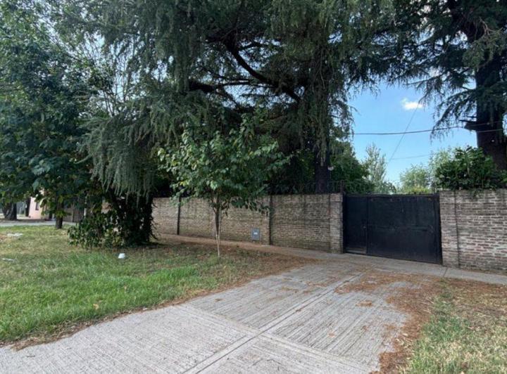 Casa · 112m² · 4 Ambientes · 3 Cocheras
