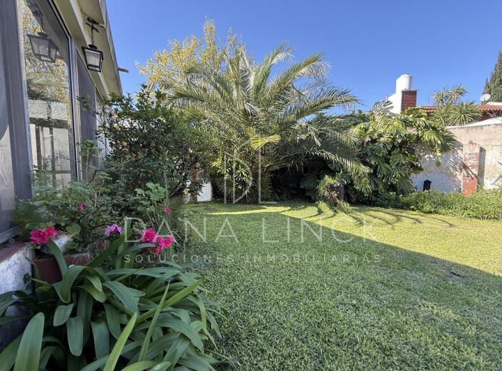 Casa · 118m² · 3 Ambientes · 2 Cocheras