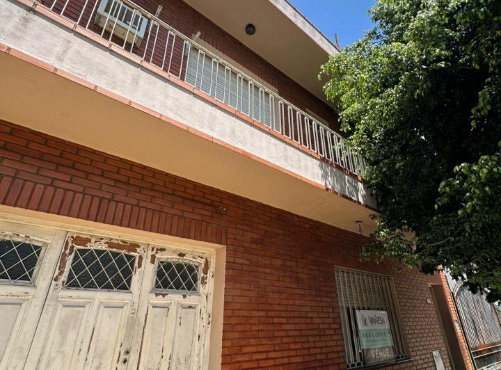 Casa · 175m² · 3 Ambientes · 1 Cochera